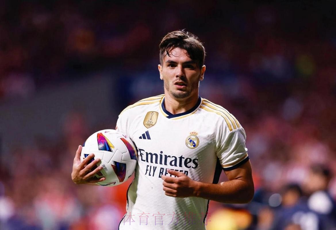 迪亚斯:我将会和皇马续约 要在这取得成功 迪亚斯:我将会和皇马续约 要在这取得成功